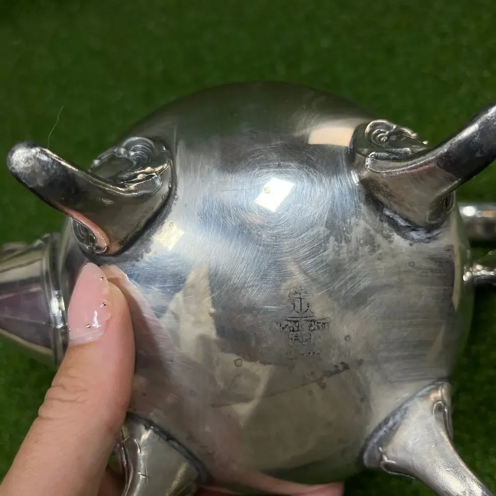 Vintage Wm Rogers Silverplate Footed Teapot Ornate Eagle Star Hinged Lid
